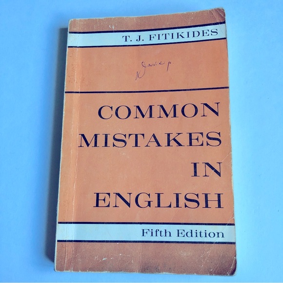 Vintage Book COMMON MISTAKES IN ENGLISH 1981 5th Edition by T. J. FITIKIDES - Picture 1 of 16